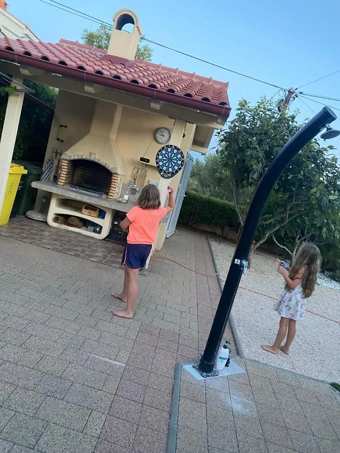 Holiday House Ina*** Barbat na Rabu